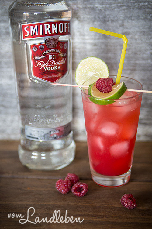 Cocktail-Rezept: Vodka Rasperry Collins