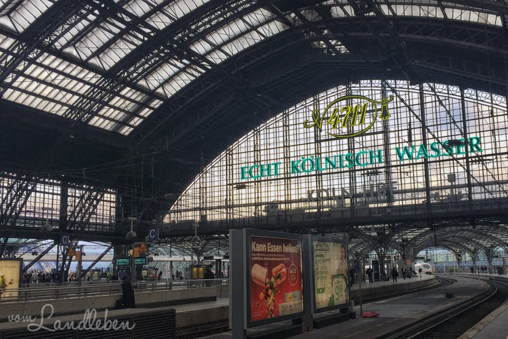 Pendeln vom Land in die Stadt – Kölner Hauptbahnhof